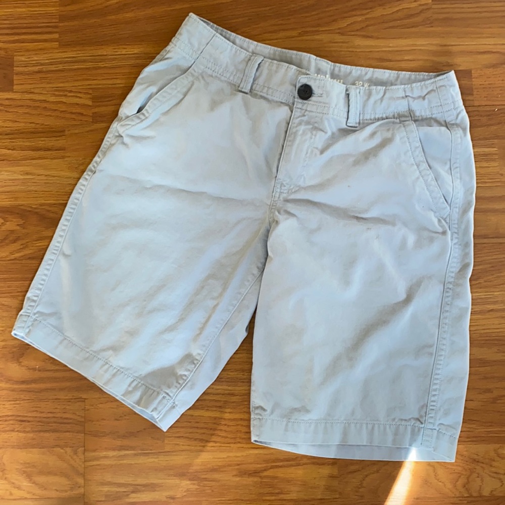 Men’s Urban Pipeline Flat Front Khaki Blue Shorts